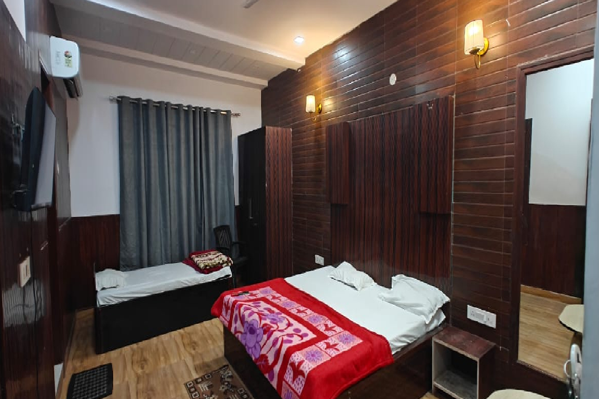 Triple Bed Deluxe Room